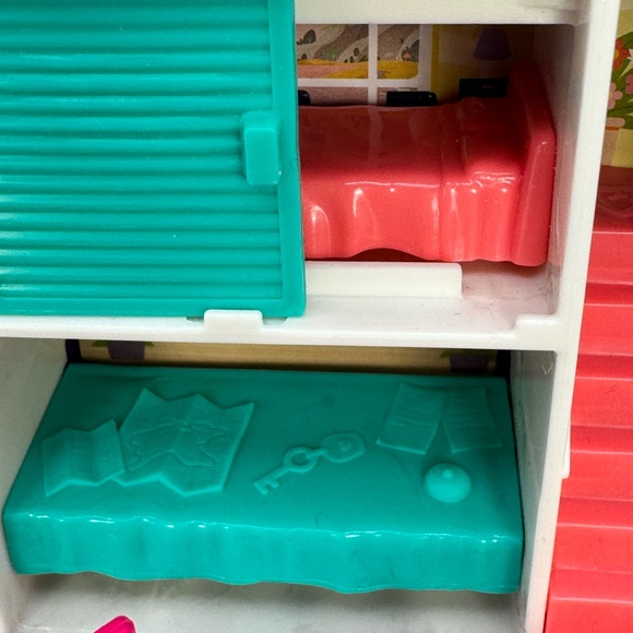 Polly Pocket Hidden in Plain Sight Beach Vibes Backpack Playset Mixed 2017.READ! - Picture 7 of 13